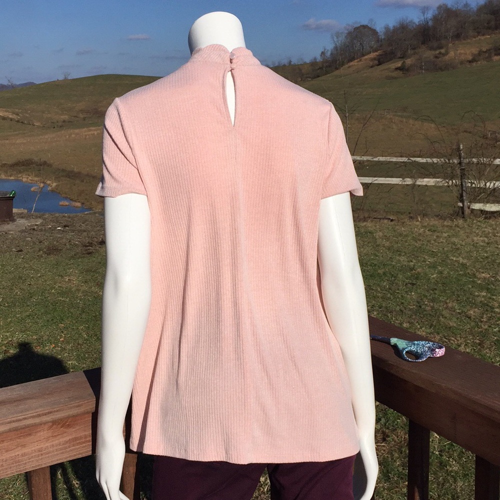 Altar’d State pink blouse - Picture 6 of 10